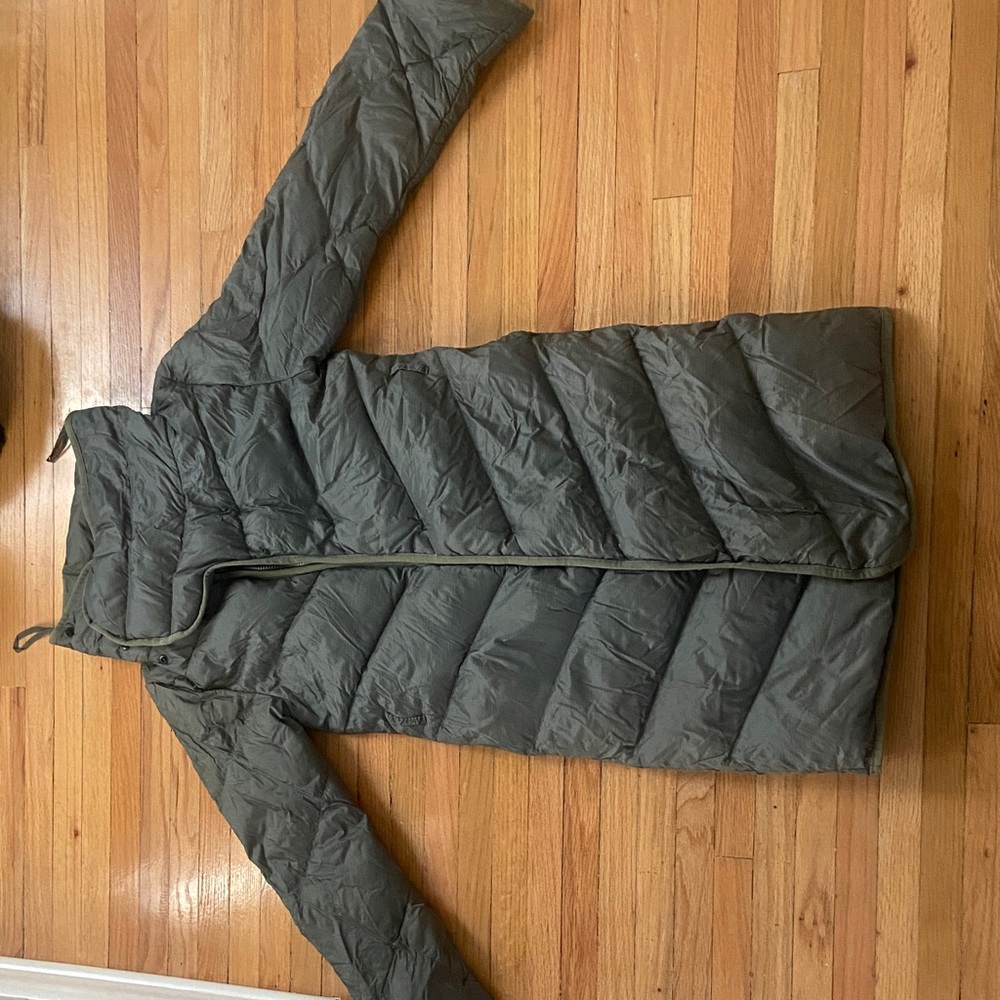 Diesel Women's Puffer Jacket - Army Green
